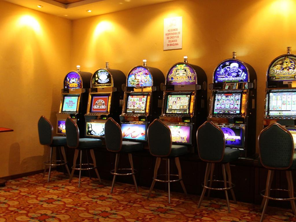 Aloha Sol Hotel And Casino Santiago De Los Caballeros Extérieur photo
